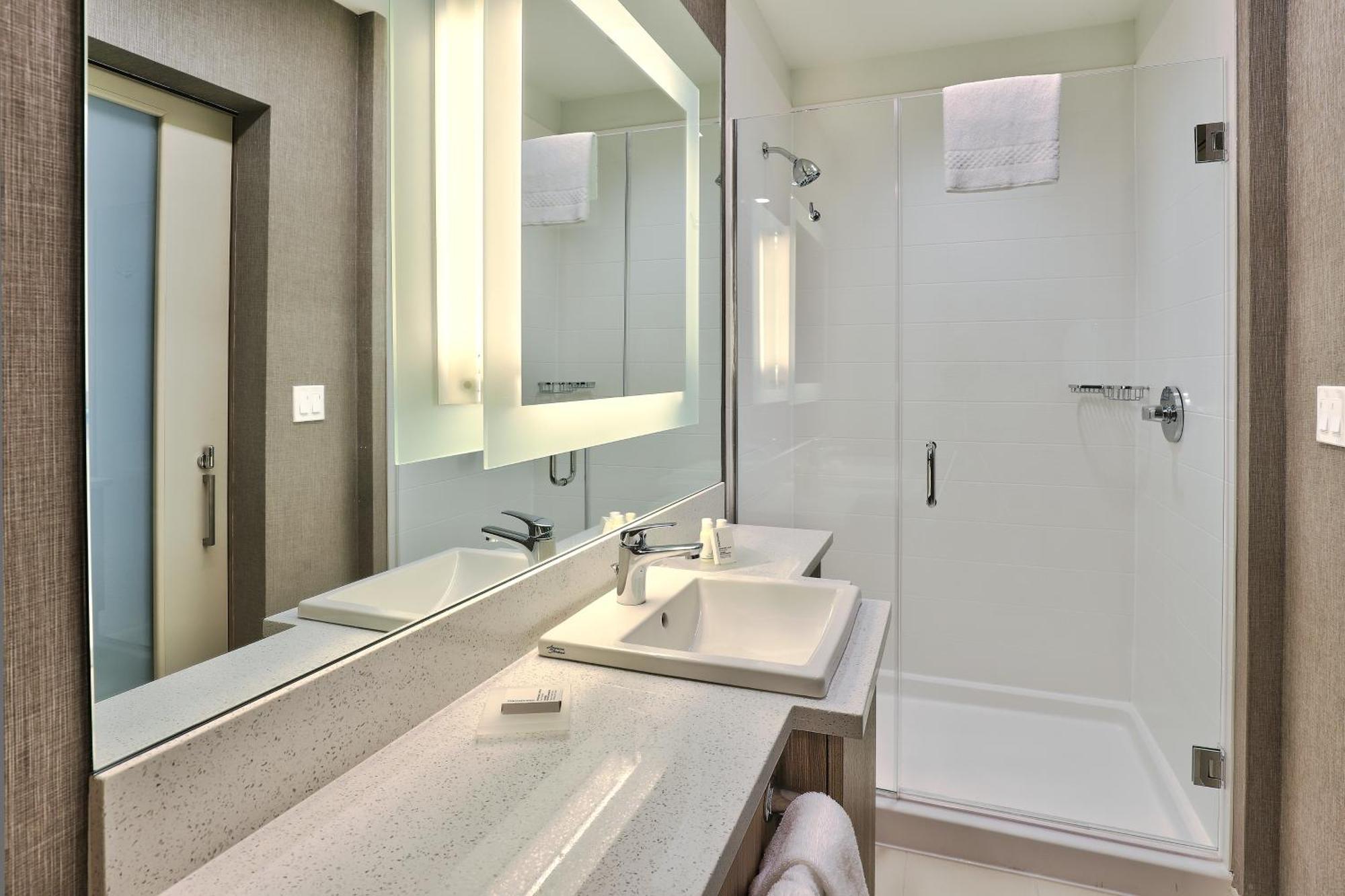 Springhill Suites Durango Bagian luar foto
