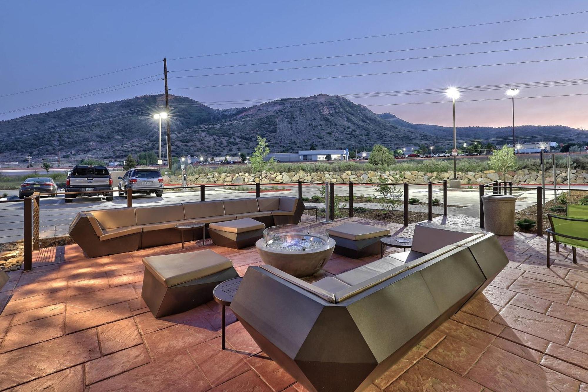 Springhill Suites Durango Bagian luar foto